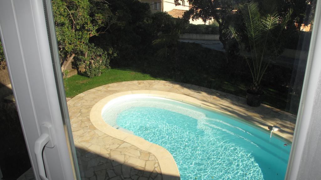 Appartement Dans Villa St Raphael Saint-Raphaël 部屋 写真