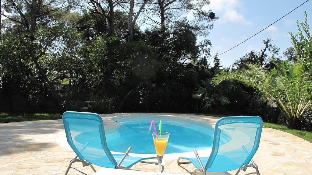 Appartement Dans Villa St Raphael Saint-Raphaël 部屋 写真