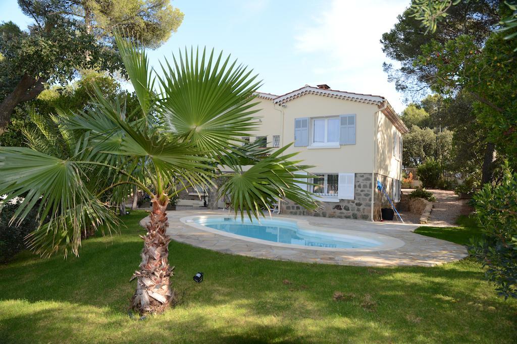Appartement Dans Villa St Raphael Saint-Raphaël 部屋 写真
