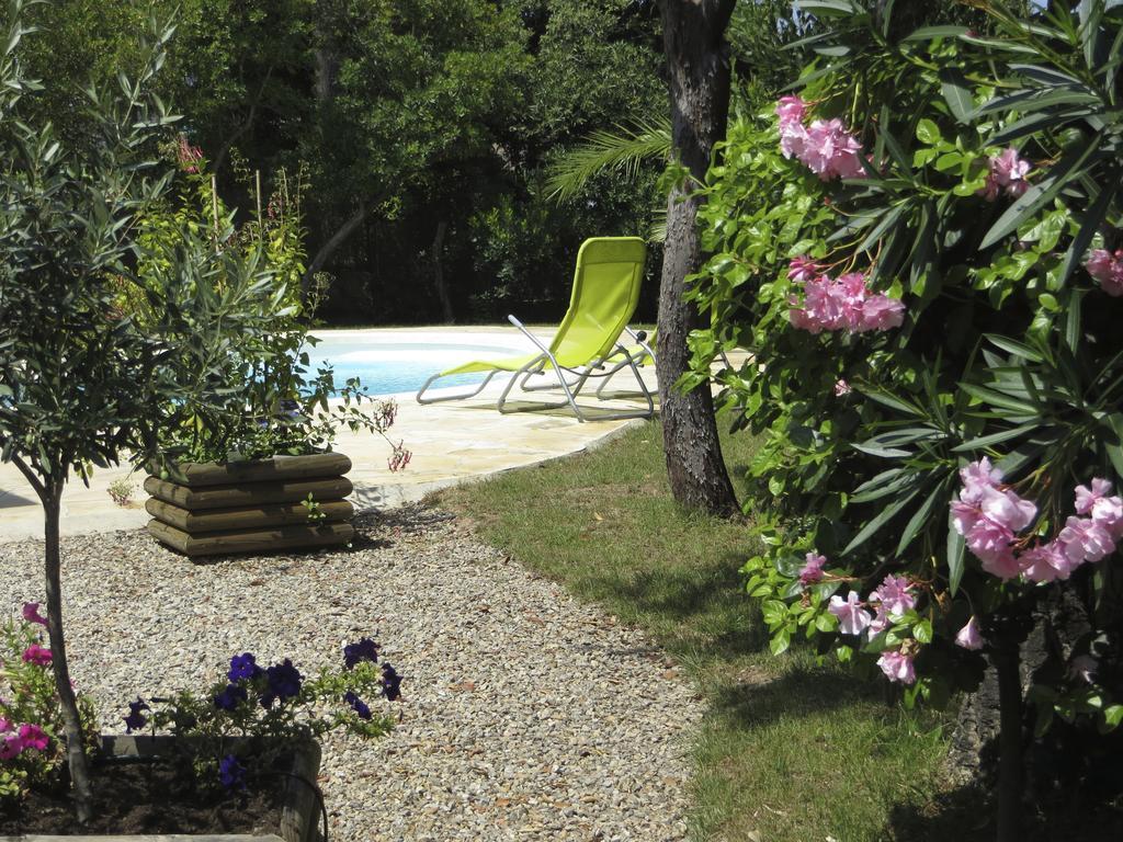 Appartement Dans Villa St Raphael Saint-Raphaël 部屋 写真